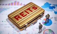 连续上涨后，公募REITs二级市场开始调整，又有消费基础设施REITs上市