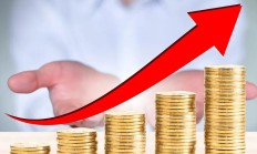 多只QDII基金8月以来“回血”超10%；社保基金二季度最青睐券商股