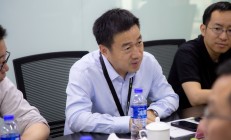 东正汽金董事长、总经理均调整 年内行业频现高层调整