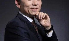 易方达管理团队再微调，刘晓艳出任董事长