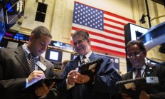 【美股盘前】Meta大跌近13%；必和必拓向英美资源提出合并提案；莫德纳宣布与OpenAI合作；台积电A16芯片工艺将于2026年问世