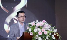 从“金牛奖得主”到“限消被执行人”，这位公募老总怎么了？