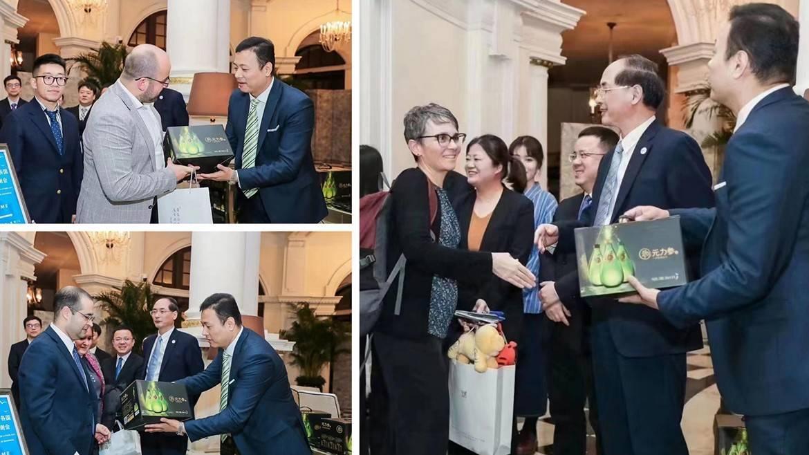 OpenAI推出ChatGPT热线；美核能公司Oklo签下电力供应大单丨全球科技早参