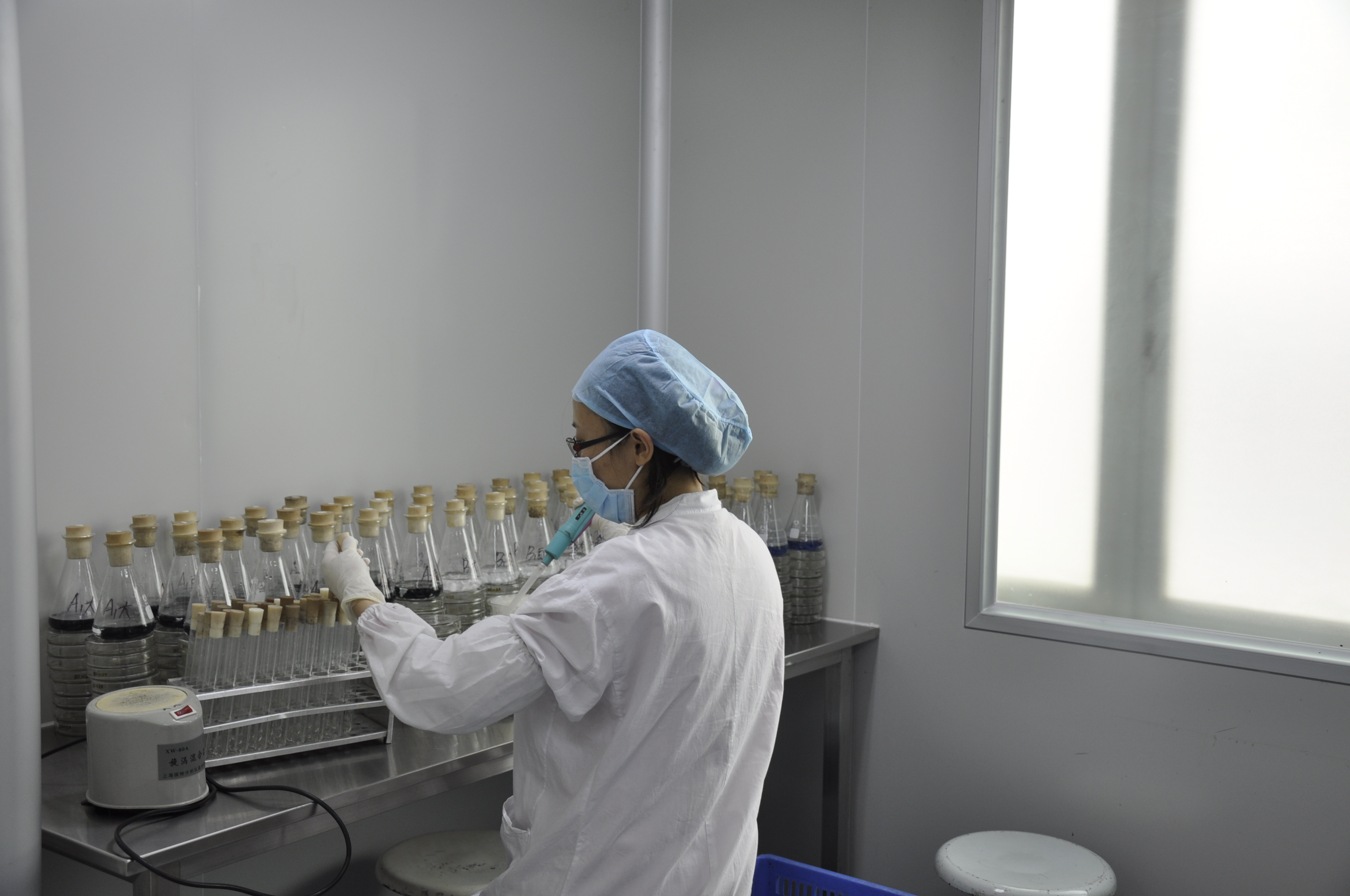 紫燕食品：已委托多家权威第三方检测机构对产品进行微生物检测
