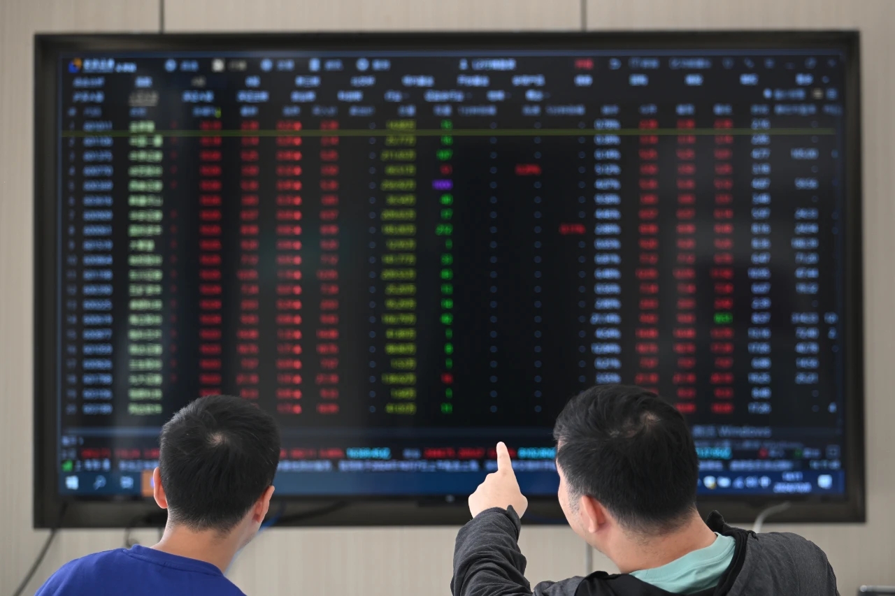 沪指重返3500点，继续上攻动能是否充沛？