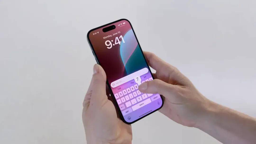 【美股盘前】苹果跌0.13%，WWDC聚焦AI革新但推迟Siri升级；抄底美股的韩国散户开始撤退；台积电涨1.57%，5月销售额同比增近40%；特斯拉遭华尔街两大机构降级