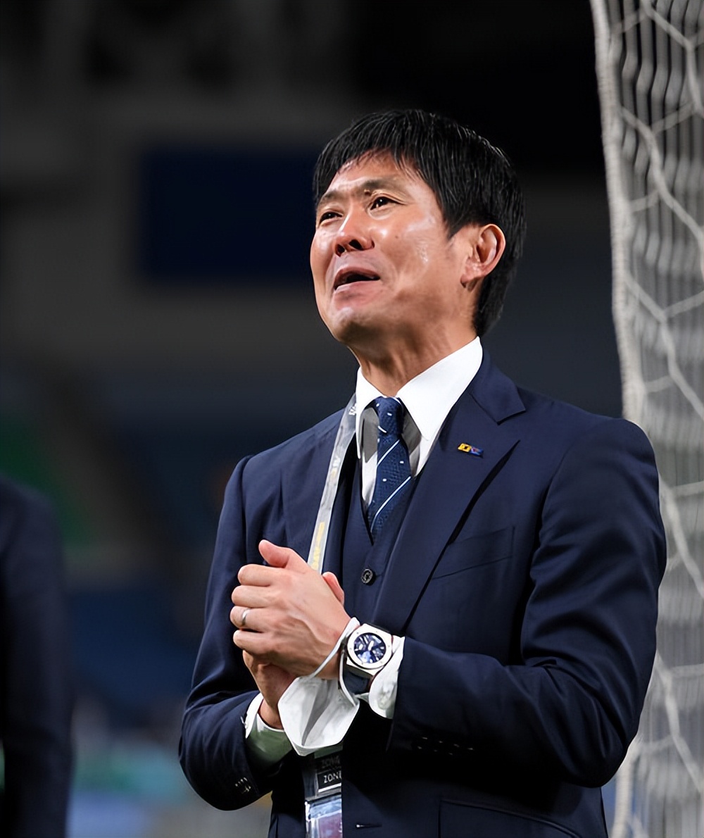 中国再保：和春雷到龄退休 庄乾志接任党委书记 　　