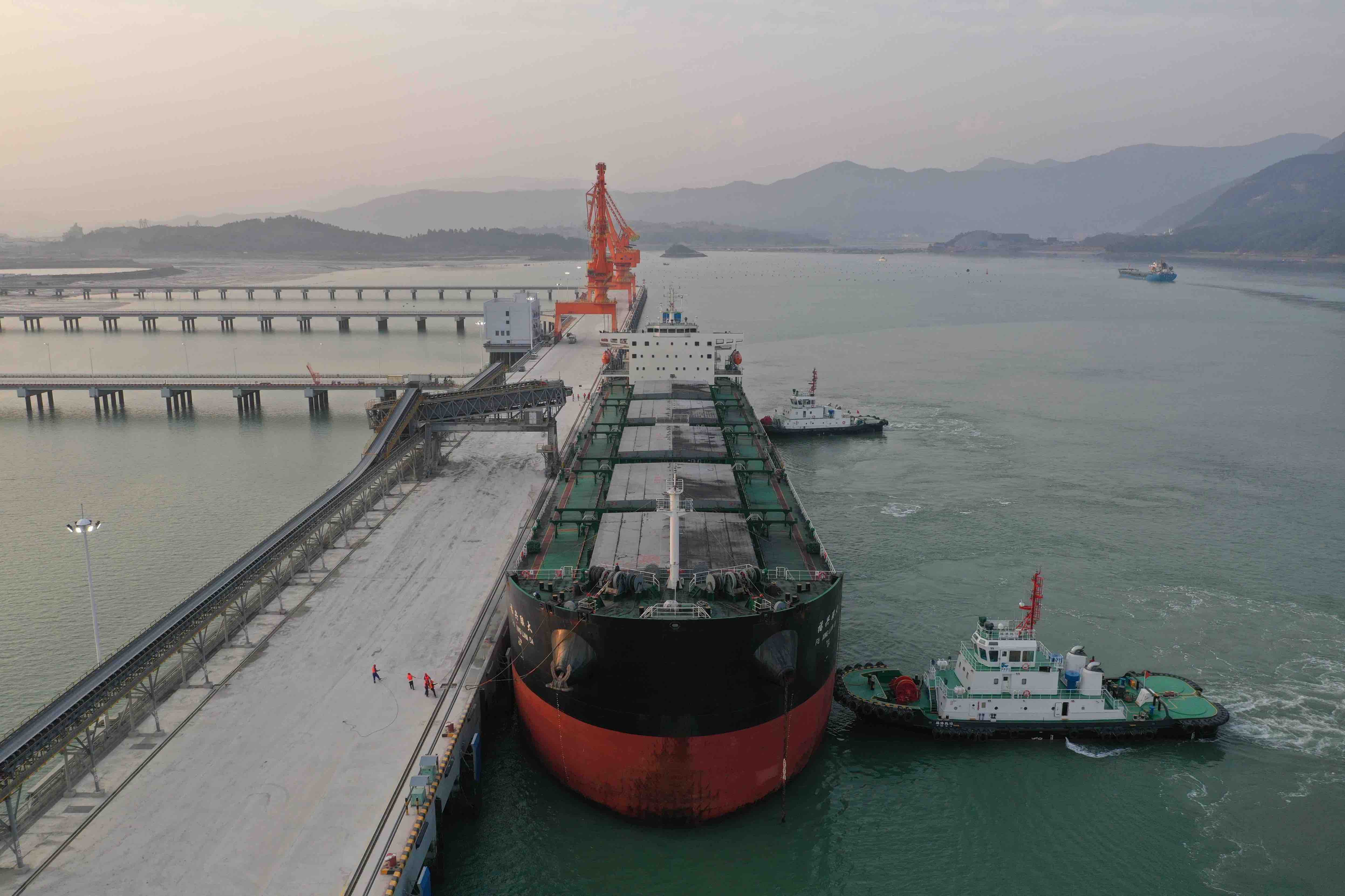 吞吐量走高 港口景气度持续提升