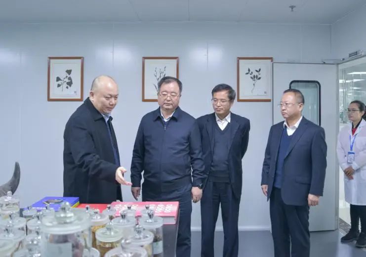 扎根边疆护航发展 中国人保绘就服务新疆高质量发展新画卷