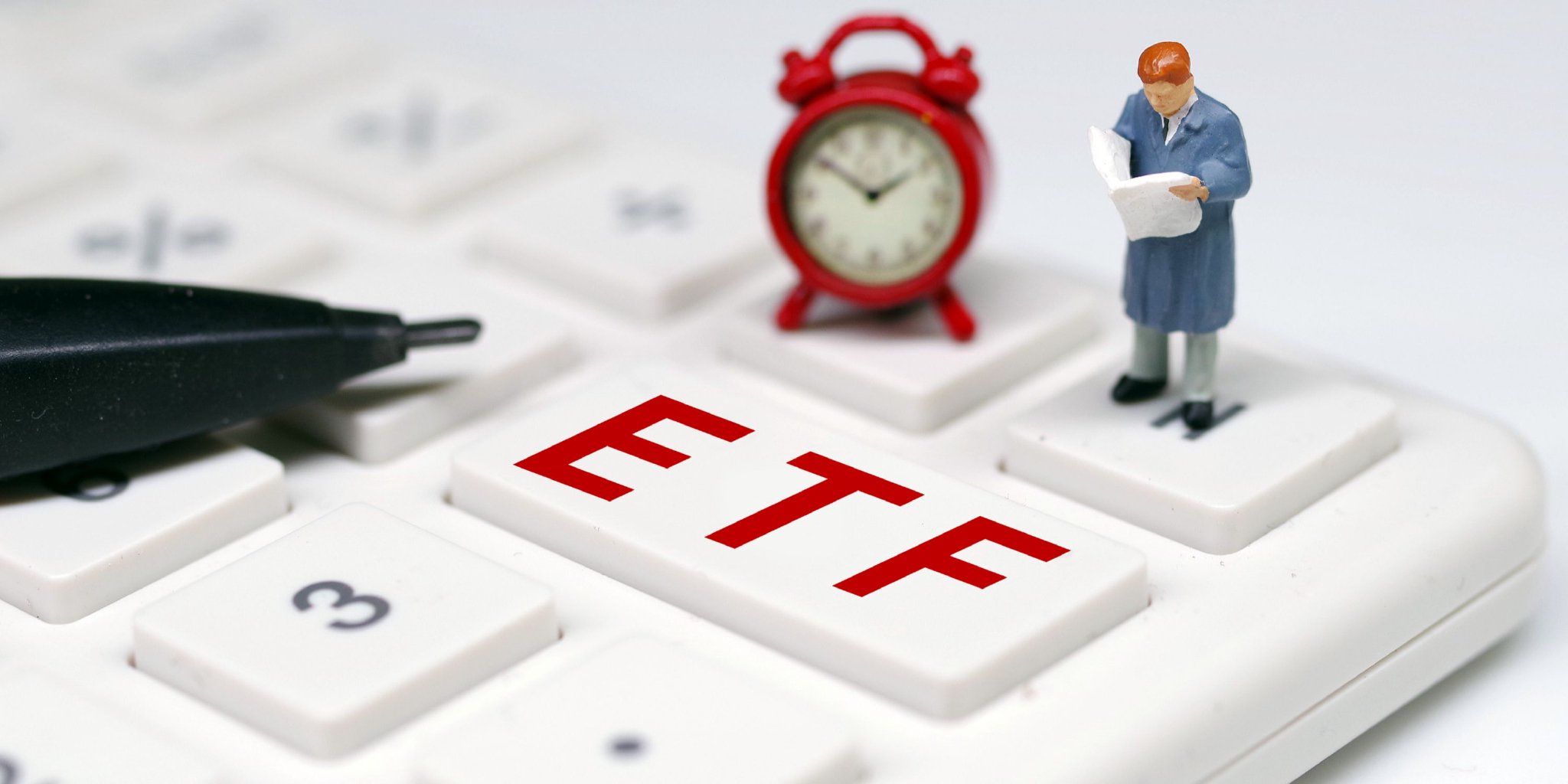 ETF规模速报 | A500ETF华泰柏瑞昨日净流入超14亿元，沪深300ETF净流出逾9亿元