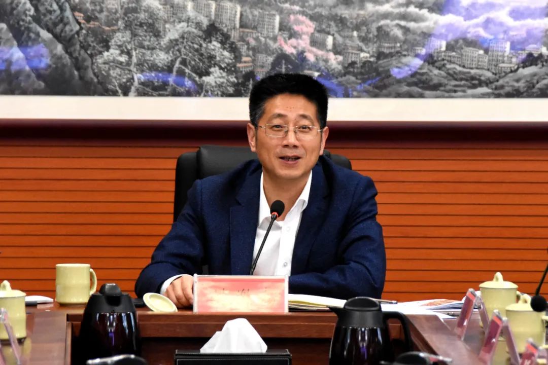 海洋经济驶入发展快车道 相关上市公司频频斩获订单