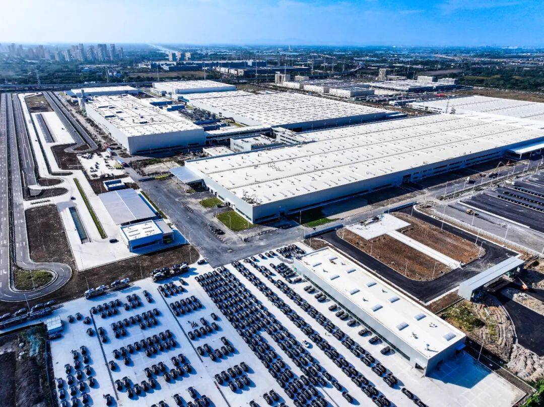 智能驾驶产业“驶入”港交所 产业集群效应有望凸显